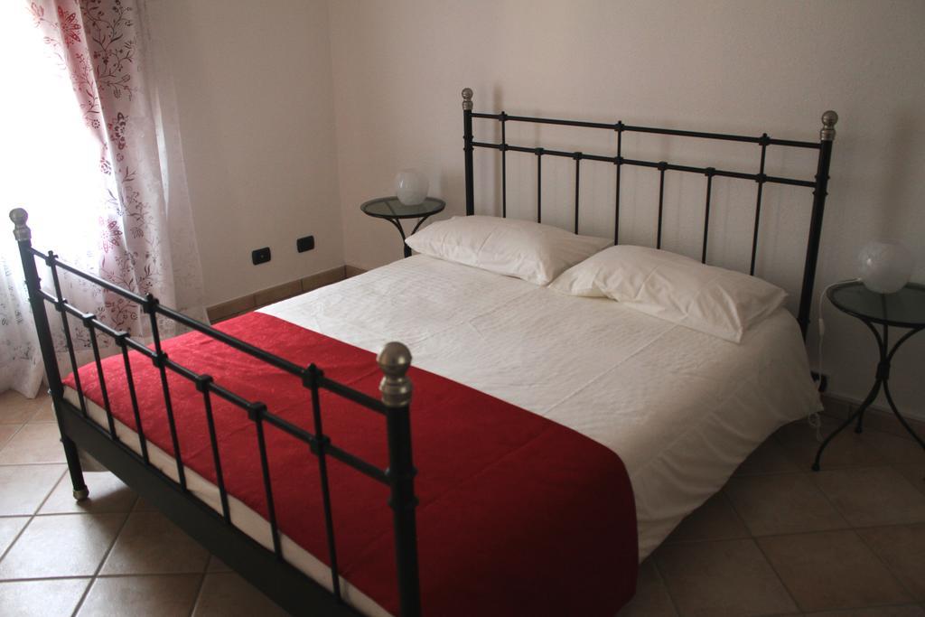 B&B Bricco Fiore Briaglia Camera foto